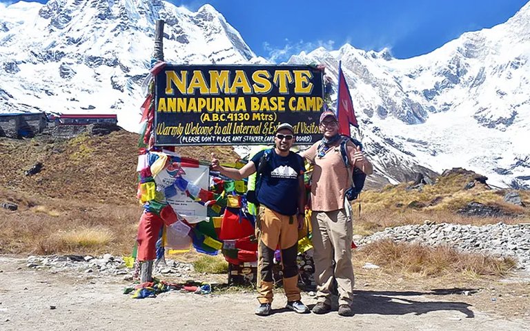 1_EkalXa2APKX7OyXnnQKj0w copy